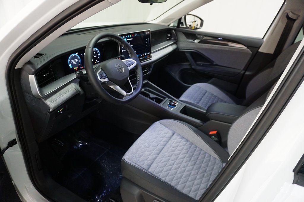 2025 Volkswagen Tiguan 2.0T S