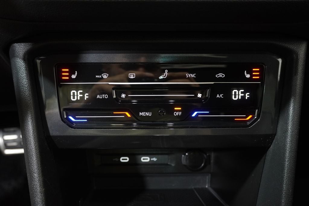 2023 Volkswagen Tiguan 2.0T SE R-Line Black