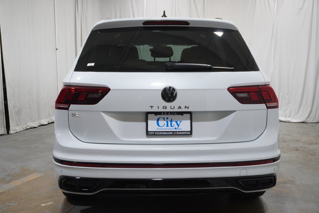 2024 Volkswagen Tiguan 2.0T SE R-Line Black