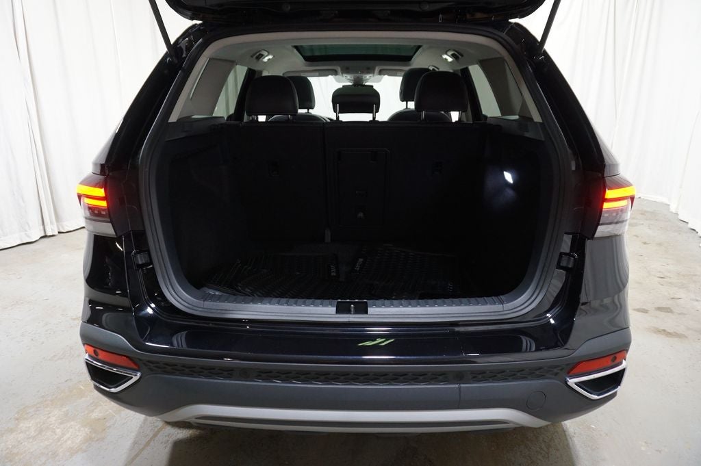 2025 Volkswagen Taos 1.5T SE