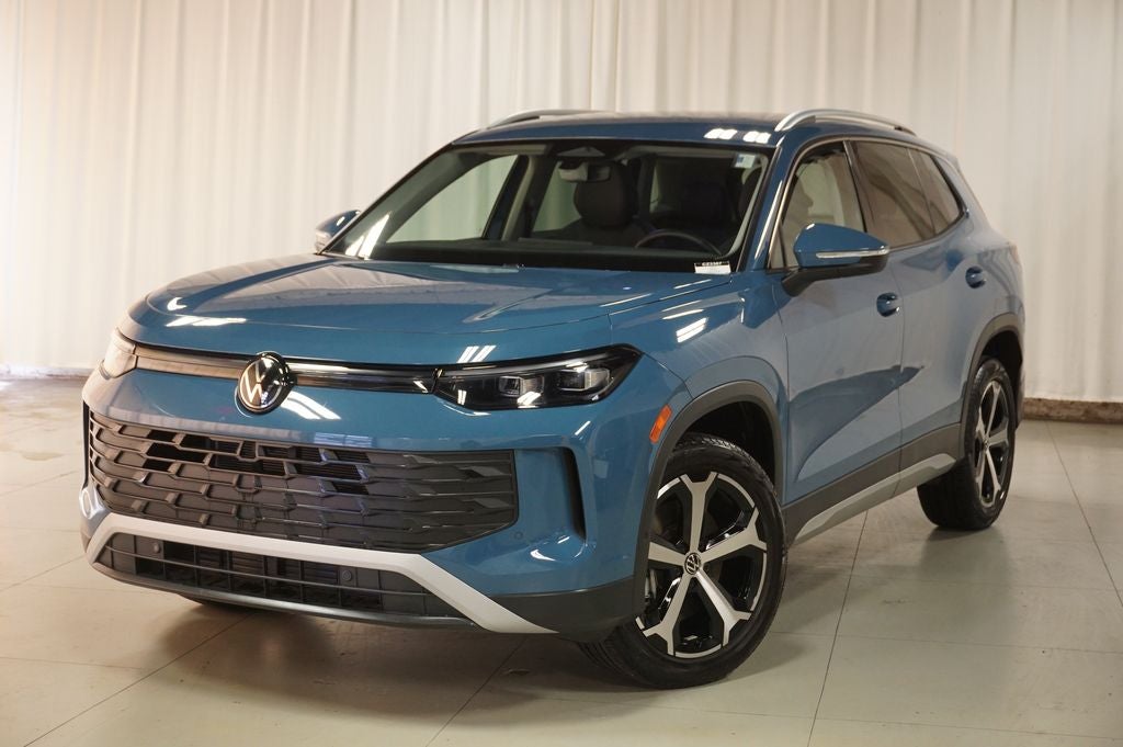 2025 Volkswagen Tiguan 2.0T SE