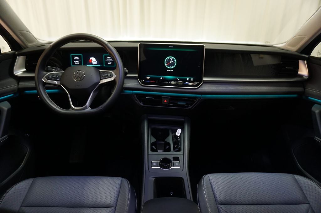 2025 Volkswagen Tiguan 2.0T SE
