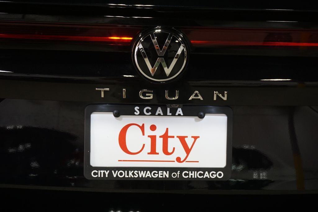 2025 Volkswagen Tiguan 2.0T SE