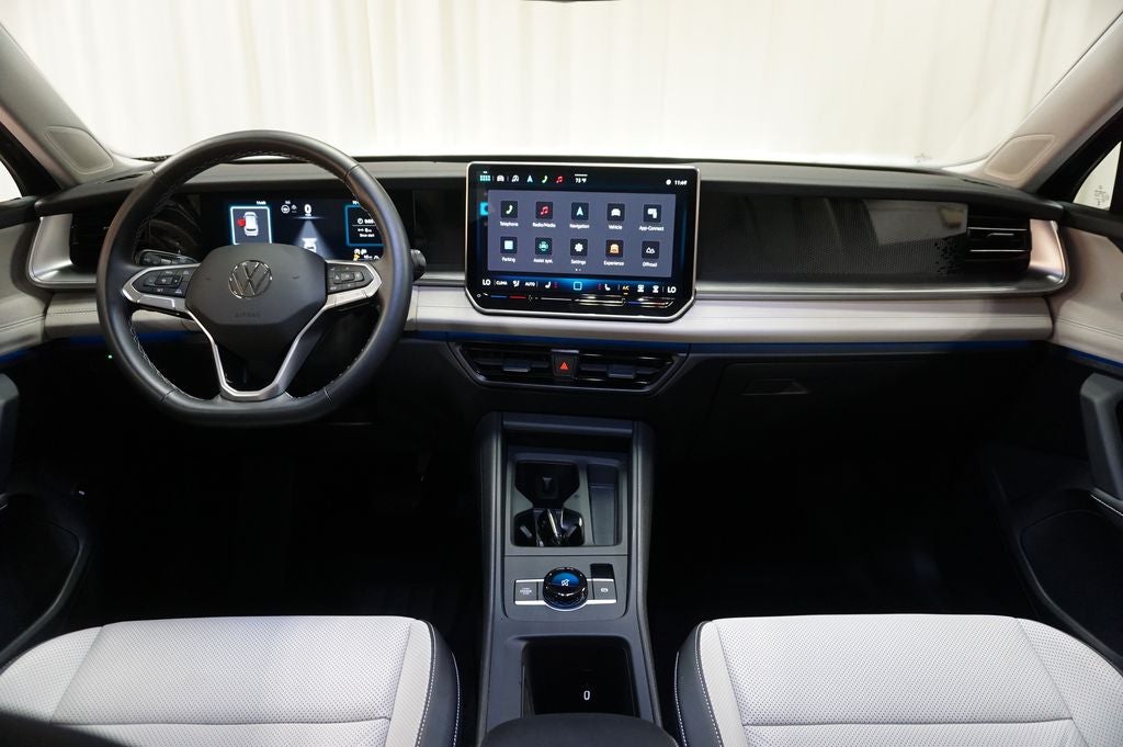2025 Volkswagen Tiguan 2.0T SE
