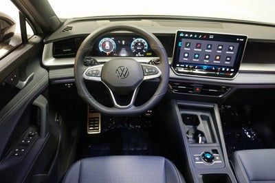 2026 Volkswagen Tiguan 2.0T SE R-Line Black