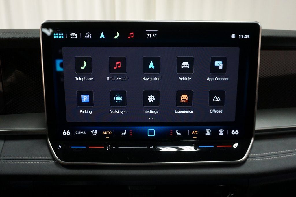 2026 Volkswagen Tiguan 2.0T SE R-Line Black