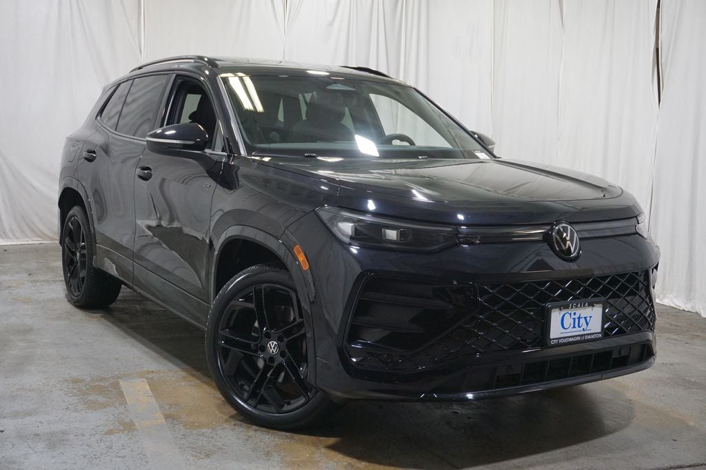 2025 Volkswagen Tiguan 2.0T SE R-Line Black