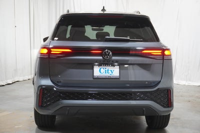 2025 Volkswagen Tiguan 2.0T SE R-Line Black