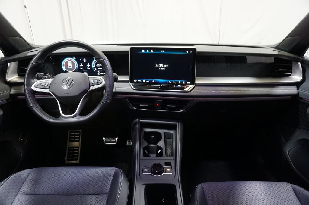 2025 Volkswagen Tiguan 2.0T SE R-Line Black
