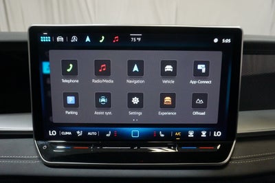 2025 Volkswagen Tiguan 2.0T SE R-Line Black