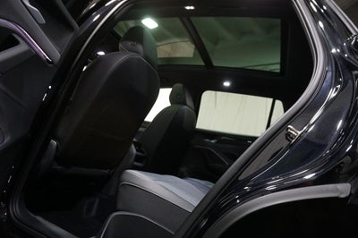 2025 Volkswagen Tiguan 2.0T SE R-Line Black