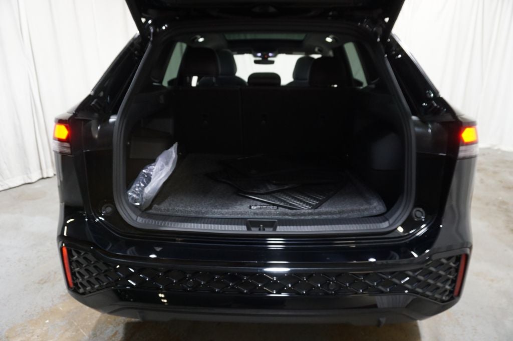 2025 Volkswagen Tiguan 2.0T SE R-Line Black
