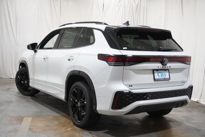 2026 Volkswagen Tiguan 2.0T SE R-Line Black