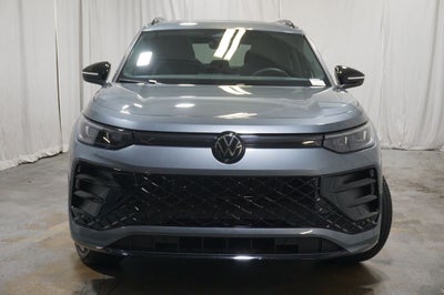 2025 Volkswagen Tiguan 2.0T SE R-Line Black