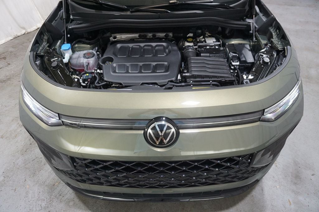 2025 Volkswagen Tiguan 2.0T SE R-Line Black