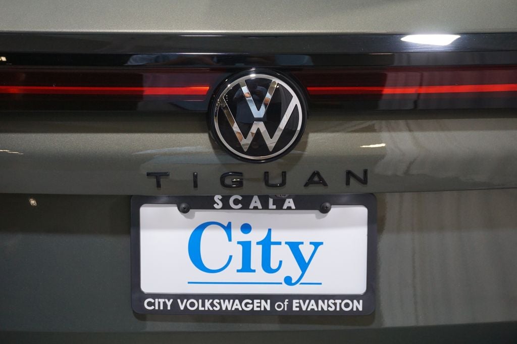 2025 Volkswagen Tiguan 2.0T SE R-Line Black