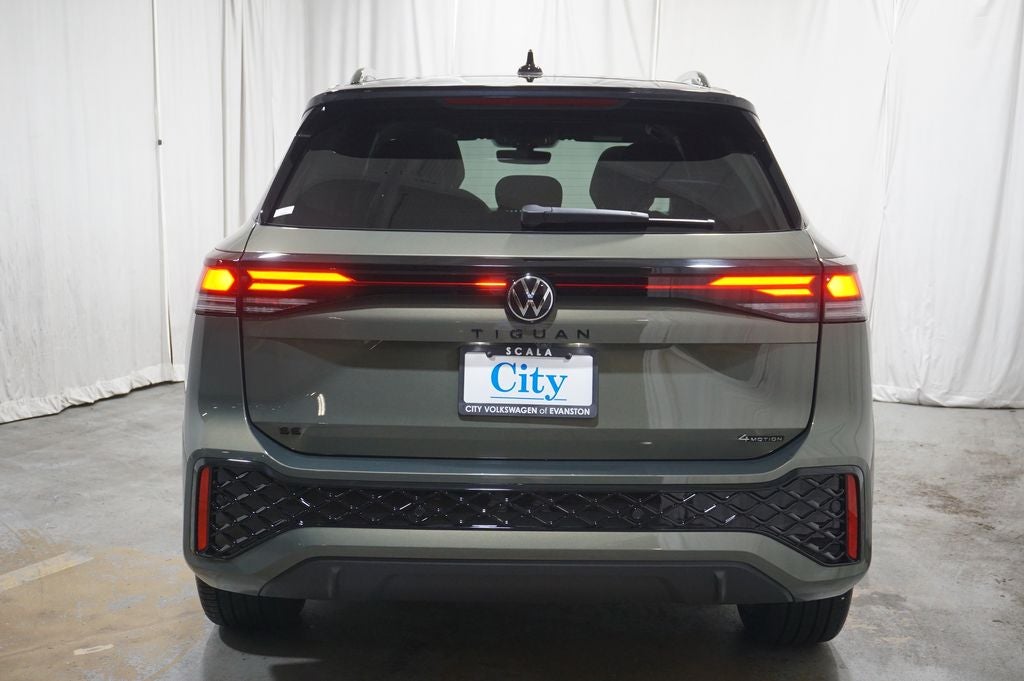 2025 Volkswagen Tiguan 2.0T SE R-Line Black