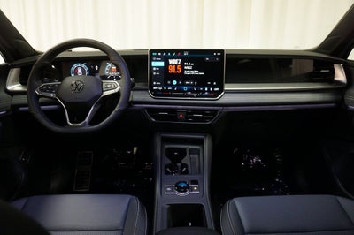 2026 Volkswagen Tiguan 2.0T SE R-Line Black