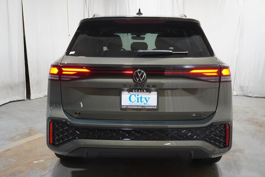 2026 Volkswagen Tiguan 2.0T SE R-Line Black