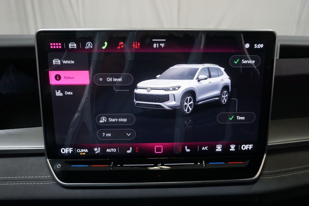 2026 Volkswagen Tiguan 2.0T SE R-Line Black