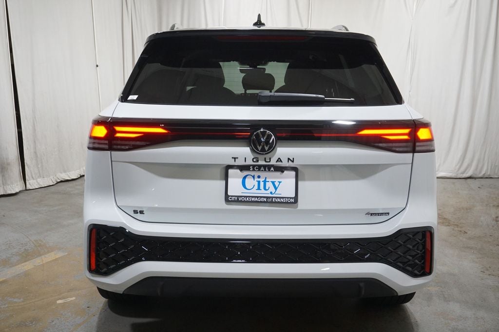 2026 Volkswagen Tiguan 2.0T SE R-Line Black