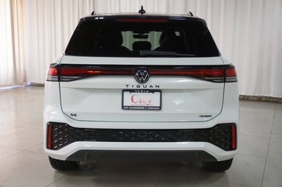 2026 Volkswagen Tiguan 2.0T SE R-Line Black