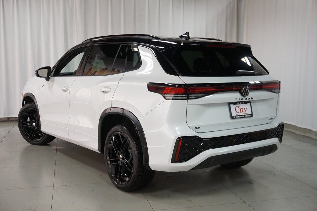 2026 Volkswagen Tiguan 2.0T SE R-Line Black