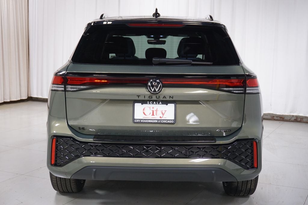 2026 Volkswagen Tiguan SE R-Line Black