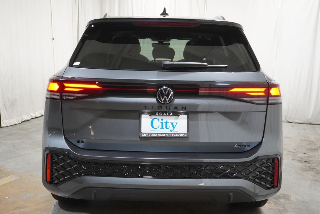 2026 Volkswagen Tiguan 2.0T SE R-Line Black