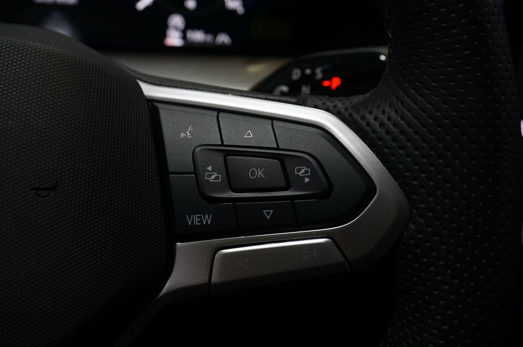2025 Volkswagen Tiguan 2.0T SE R-Line Black