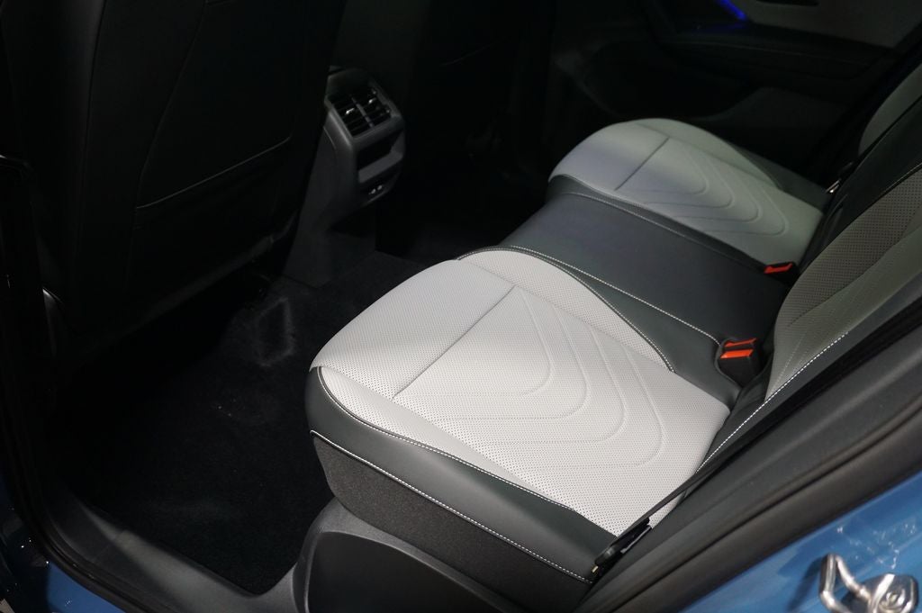 2025 Volkswagen Tiguan 2.0T SE R-Line Black