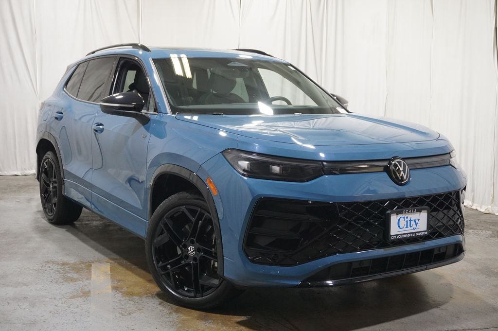 2025 Volkswagen Tiguan 2.0T SE R-Line Black