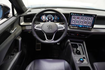 2025 Volkswagen Tiguan 2.0T SE R-Line Black