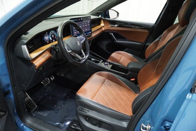 2025 Volkswagen Tiguan 2.0T SEL R-Line