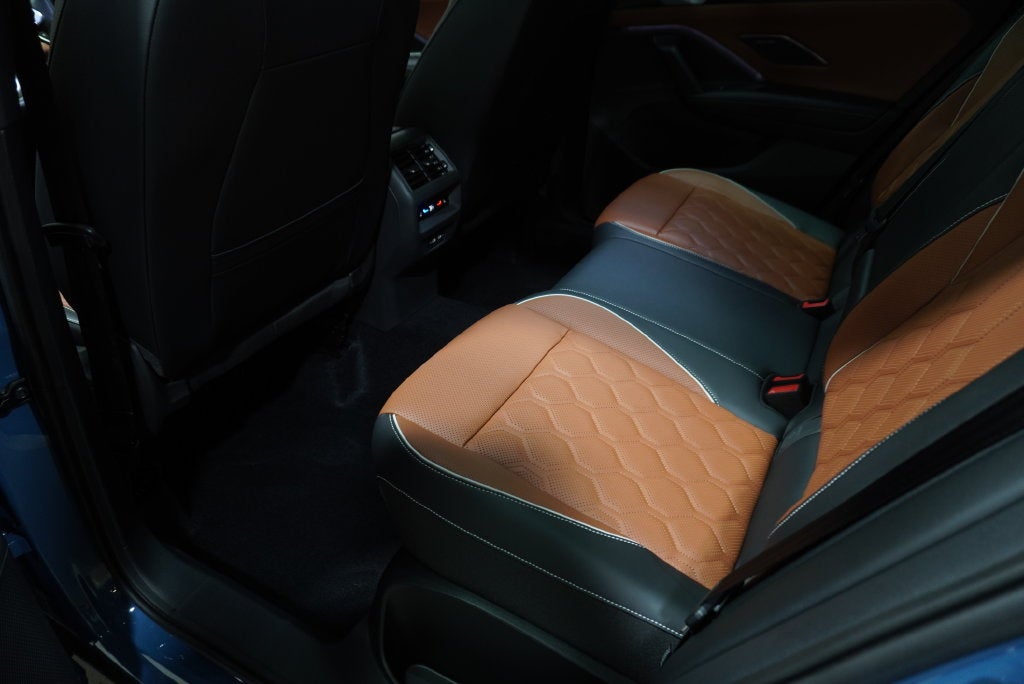 2025 Volkswagen Tiguan 2.0T SEL R-Line