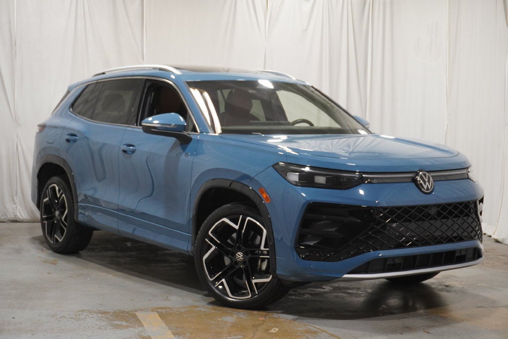 2025 Volkswagen Tiguan 2.0T SEL R-Line