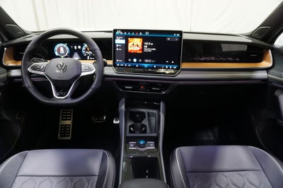 2025 Volkswagen Tiguan 2.0T SEL R-Line