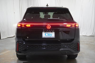 2025 Volkswagen Tiguan 2.0T SEL R-Line