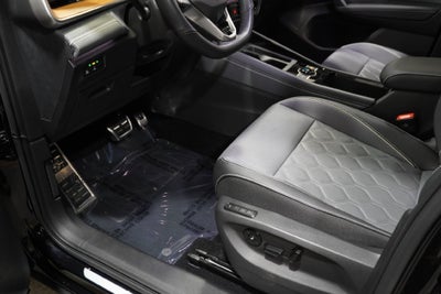 2025 Volkswagen Tiguan 2.0T SEL R-Line