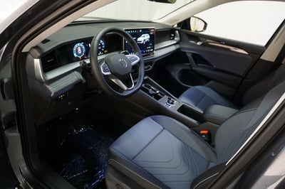 2025 Volkswagen Tiguan 2.0T SE