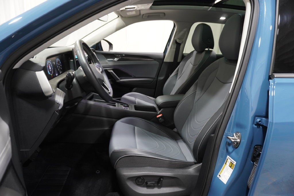 2025 Volkswagen Tiguan 2.0T SE