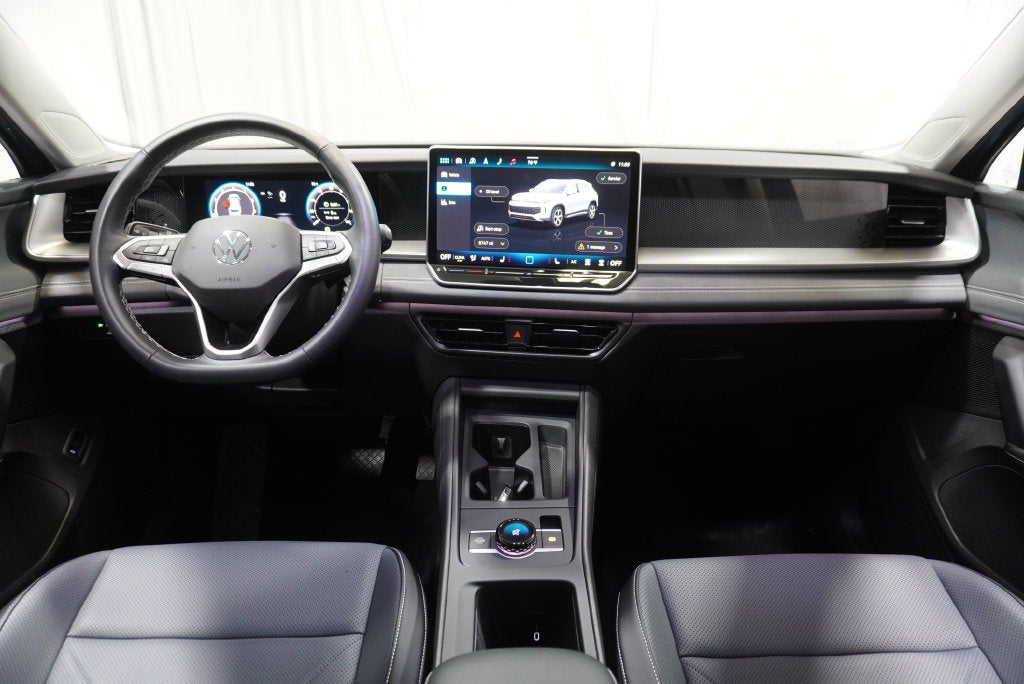 2025 Volkswagen Tiguan 2.0T SE