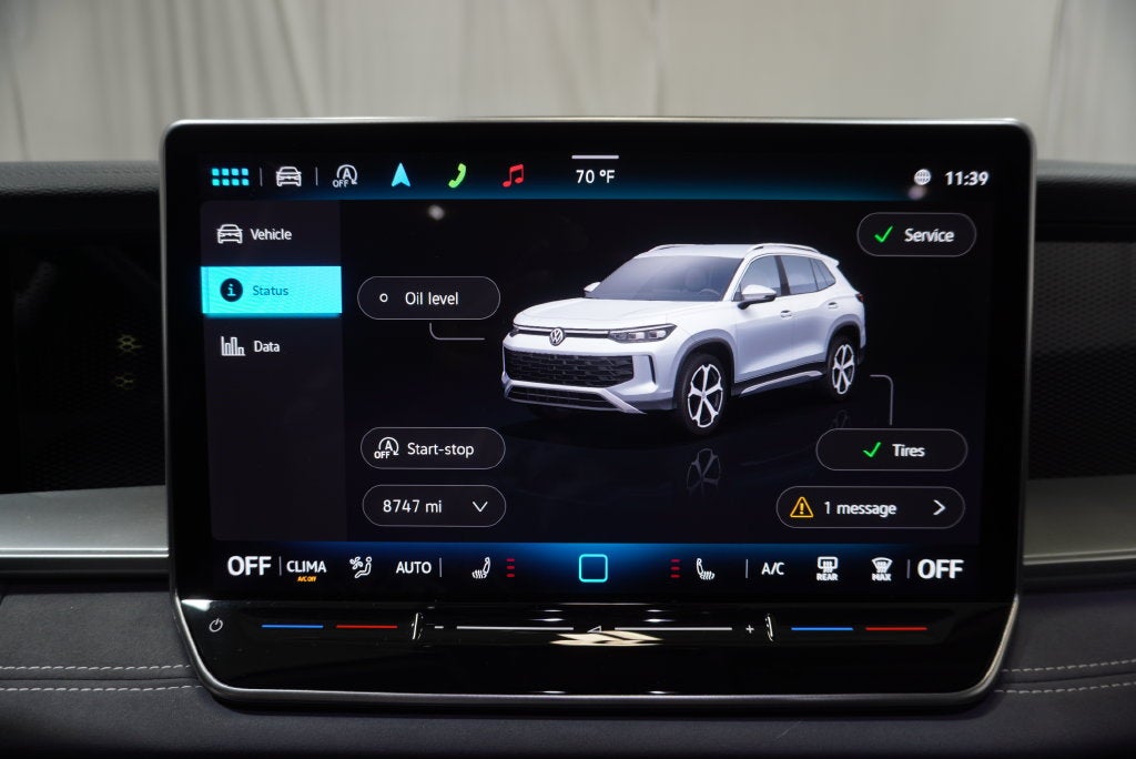 2025 Volkswagen Tiguan 2.0T SE