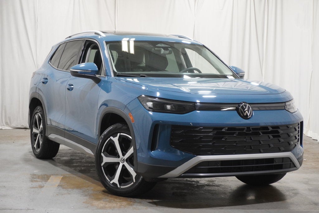 2025 Volkswagen Tiguan 2.0T SE