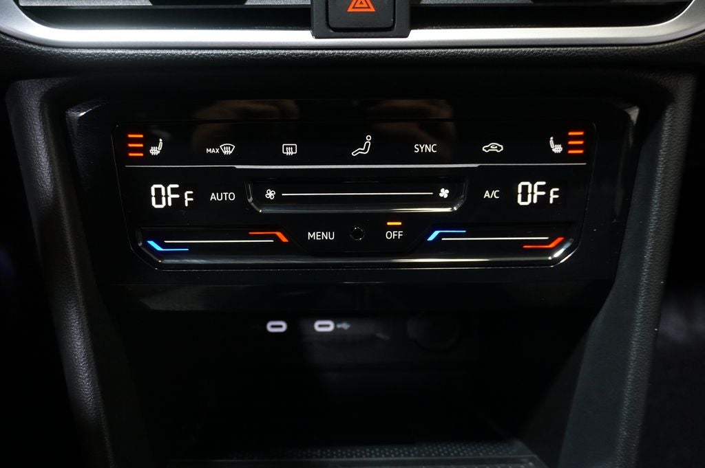 2025 Volkswagen Taos 1.5T SE
