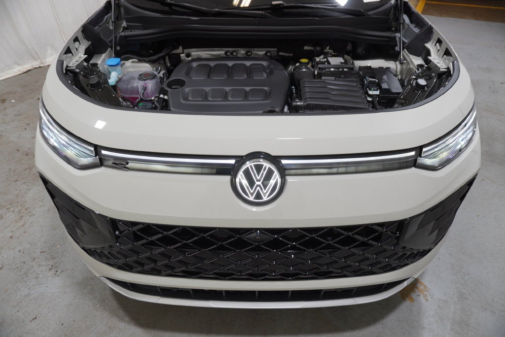 2026 Volkswagen Tiguan SEL R-Line Turbo