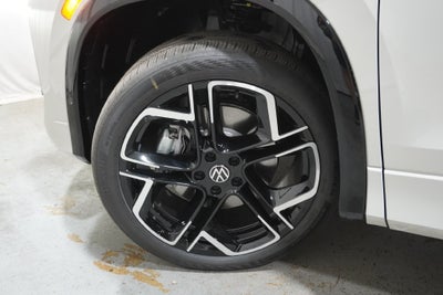2026 Volkswagen Tiguan SEL R-Line Turbo