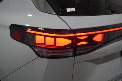 2026 Volkswagen Tiguan SEL R-Line Turbo