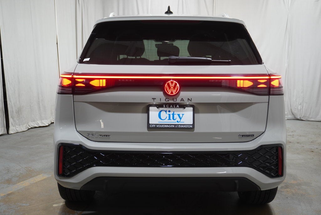2026 Volkswagen Tiguan SEL R-Line Turbo