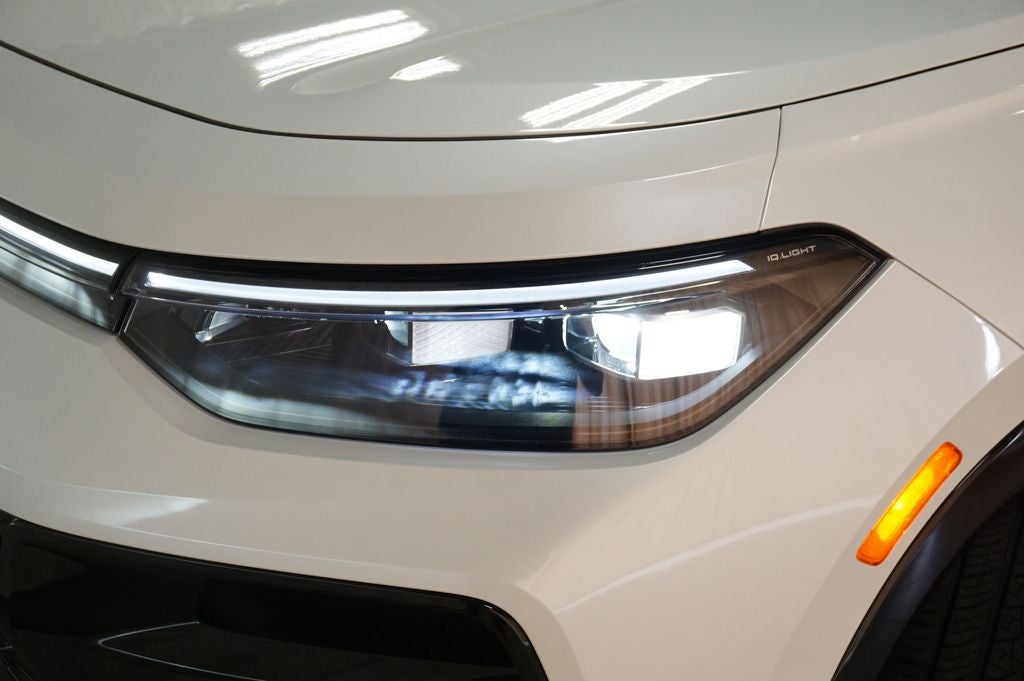 2026 Volkswagen Tiguan 2.0T SEL R-Line Turbo